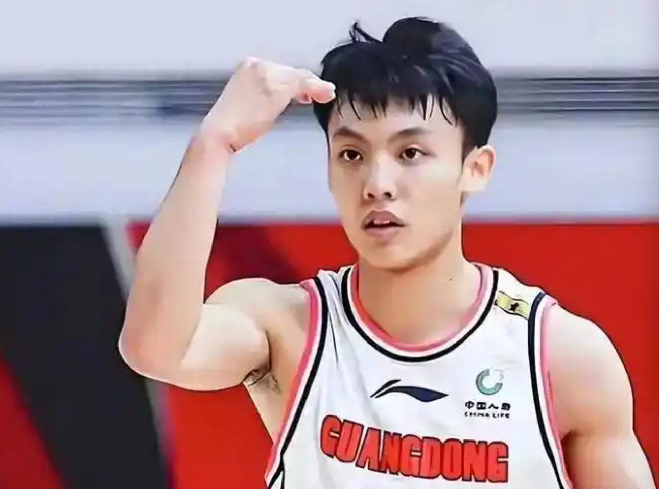 不得不说!杜锋应该考虑下课了,广东队需更换主教练